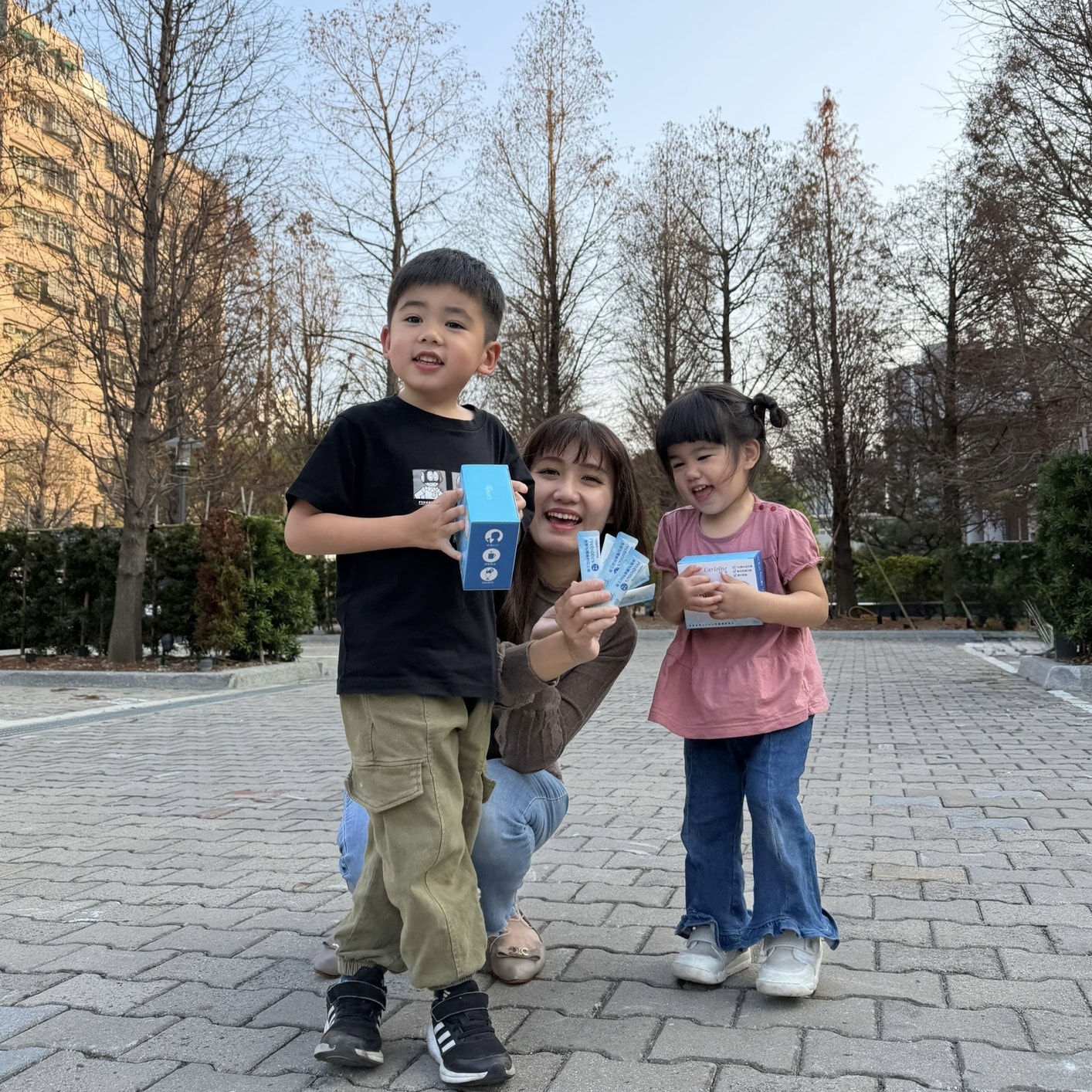 ｜Carloine｜兄妹倆從小到大最愛的卡蘿琳益生菌，兩寶媽真實評價！推薦專業升級版好朋友